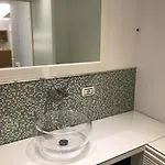 110 -guesthouse- Bed and Breakfast