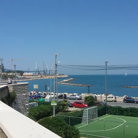 110 -guesthouse- Bed & Breakfast