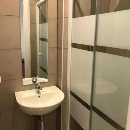 110 -guesthouse- فندق مبيت وإفطار باري