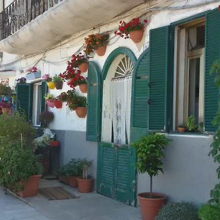 110 -guesthouse- Bed and breakfast